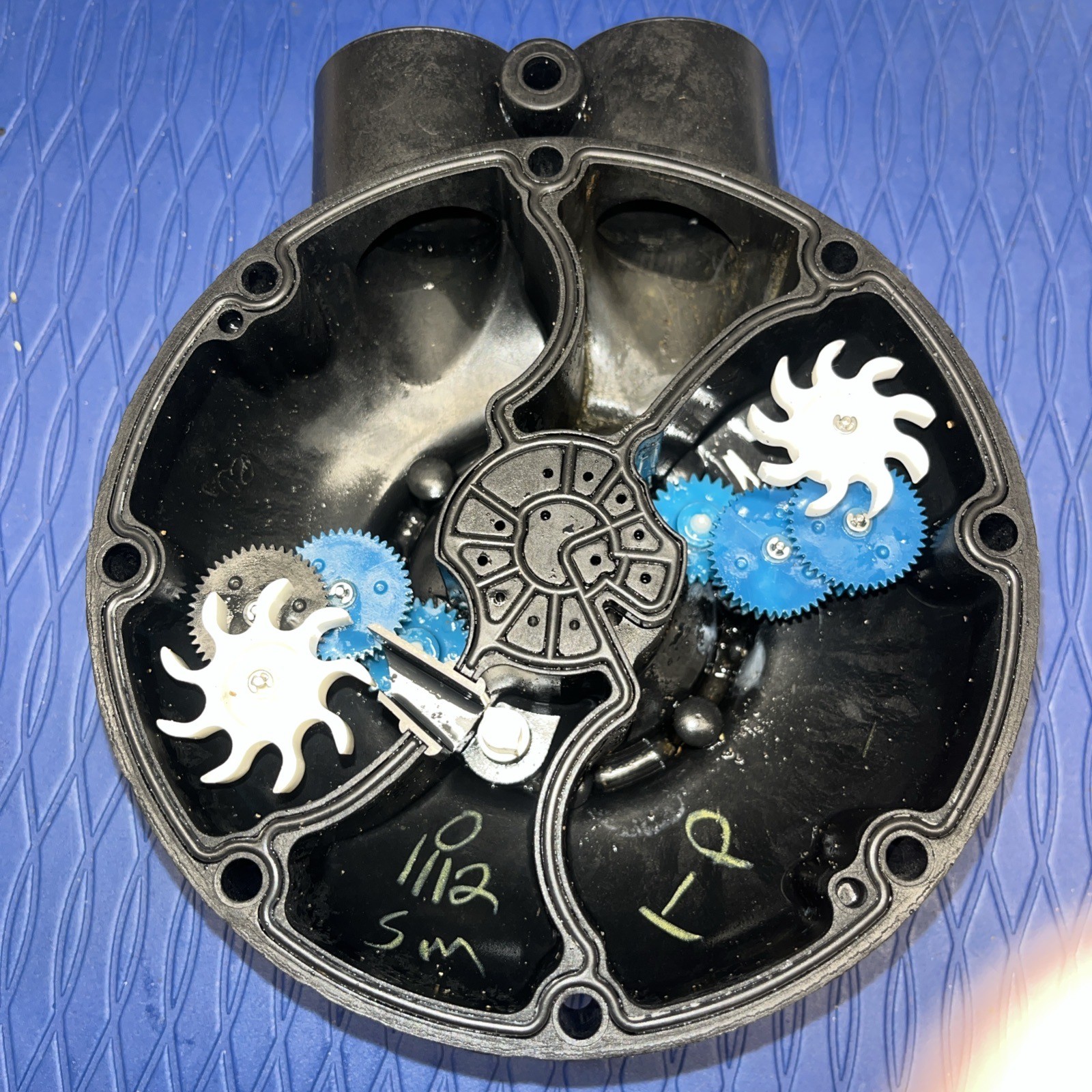 Kinetico 60 Series 1484 Level 1 W/ Turbines, Gear Stacks, and o-ring Gasket