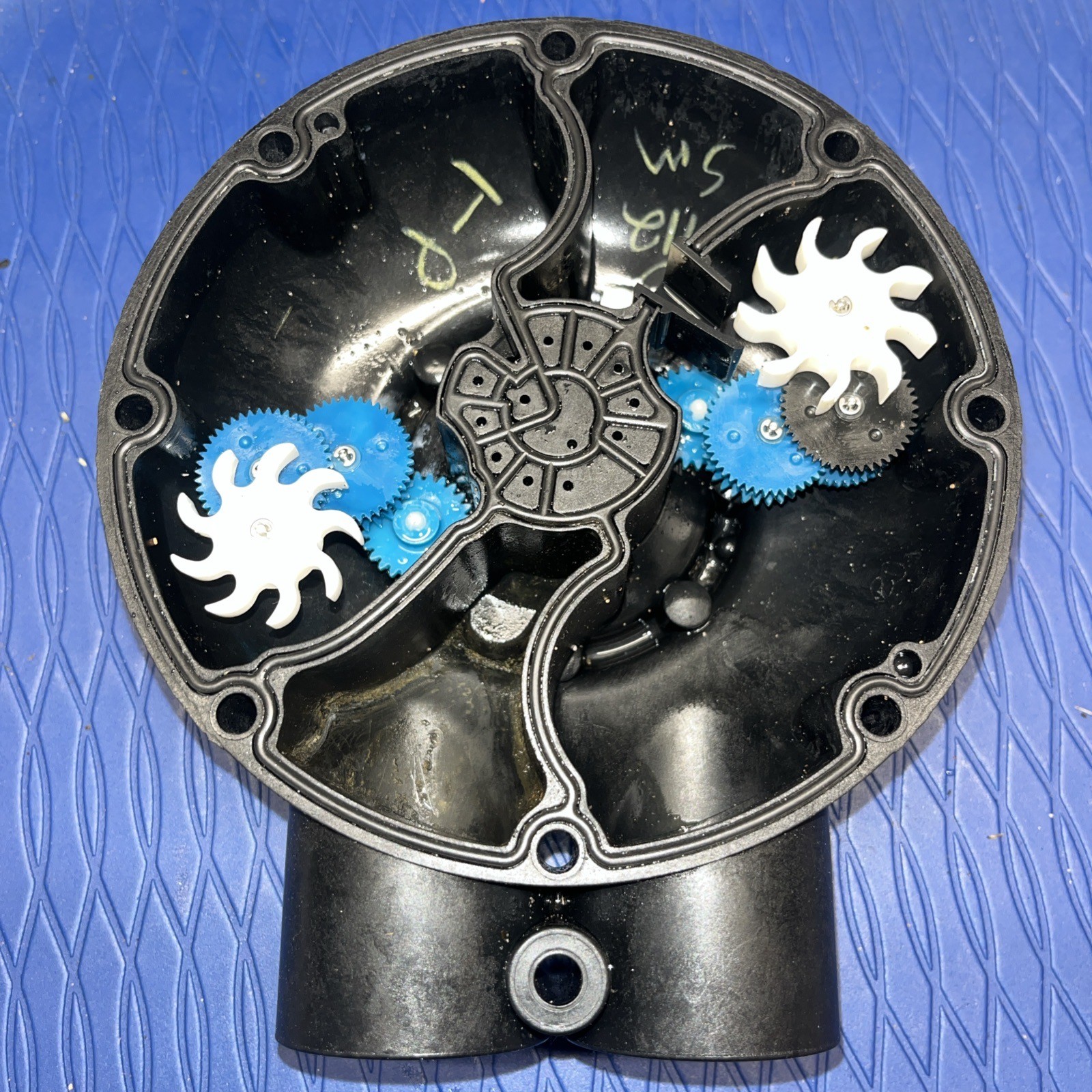 Kinetico 60 Series 1484 Level 1 W/ Turbines, Gear Stacks, and o-ring Gasket