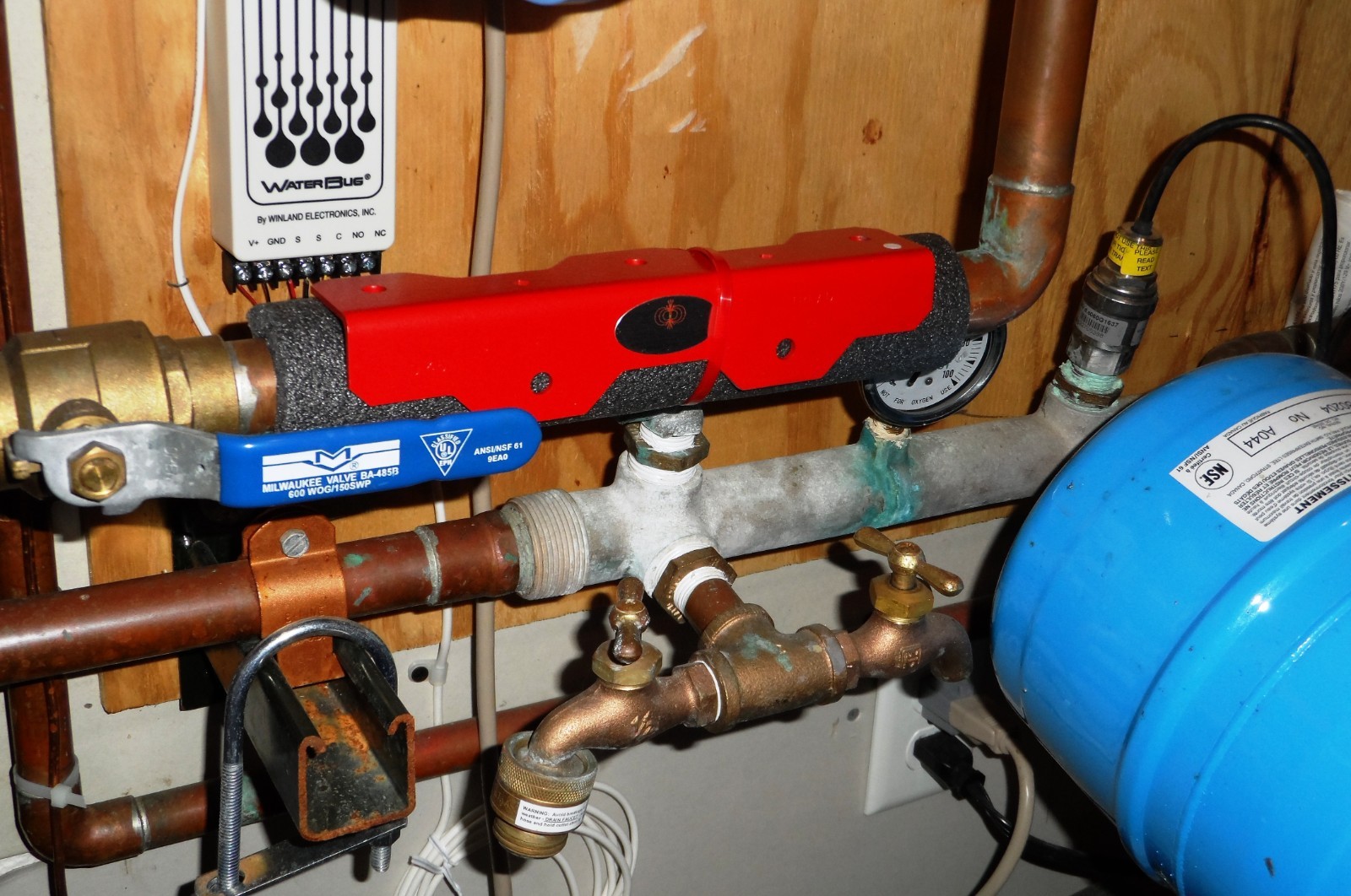 Magnetic Water Softener Large Model Powerful No Salt-No Electricity-EZ Install