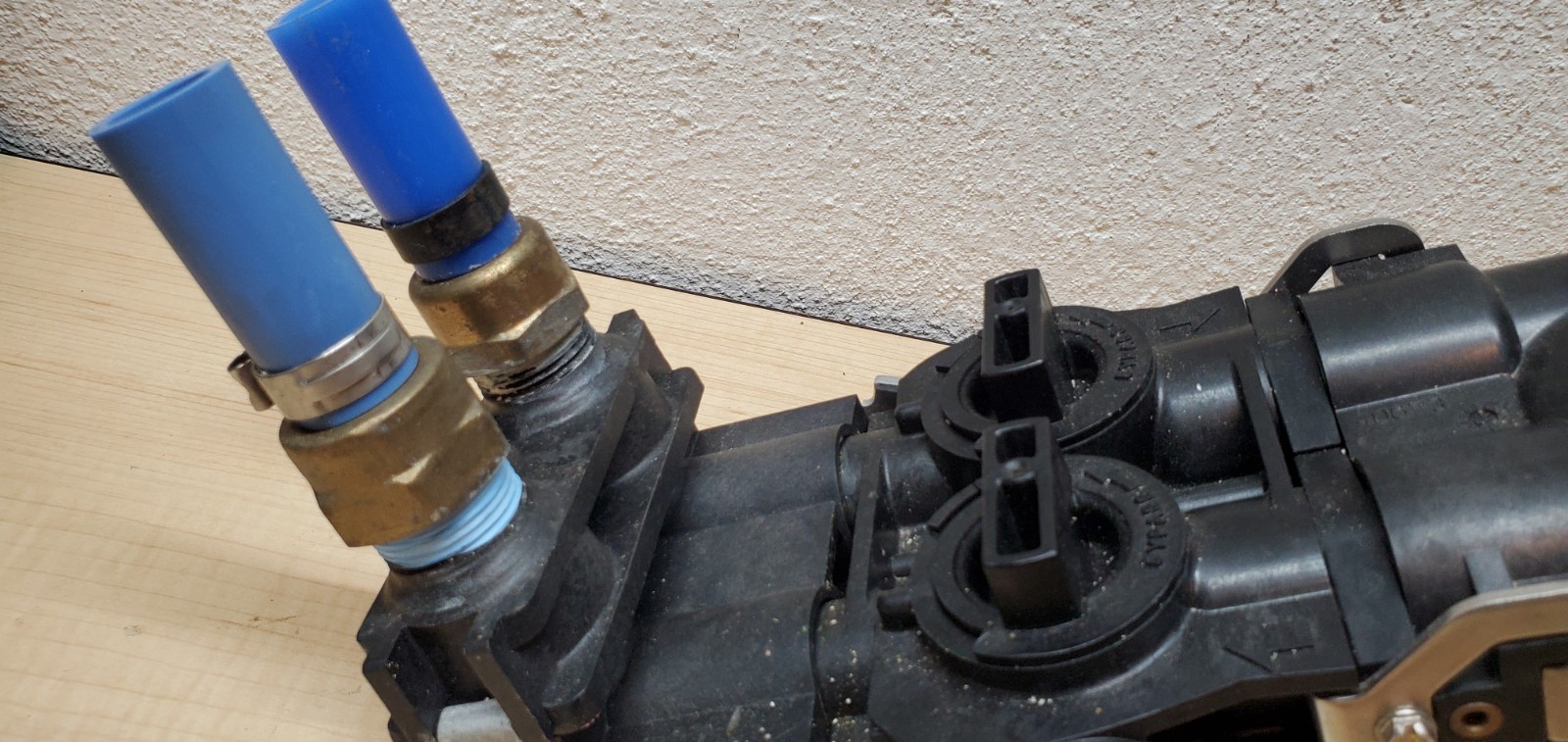 Used In and out valve head and bypass for a carbon tank/water filter rack carbon