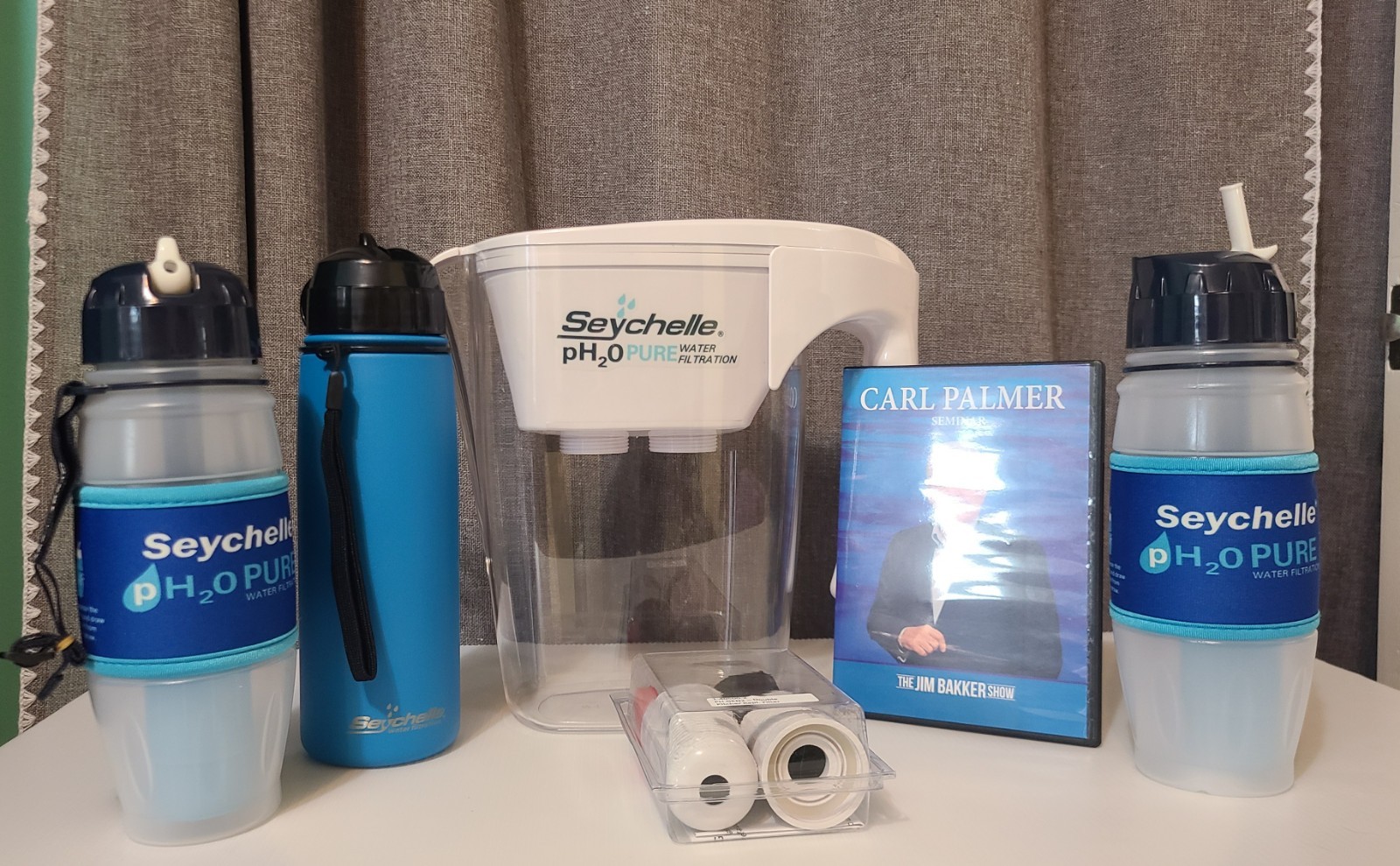 NEW Seychelle PH2O Pure Water Filtration Kit – Pitcher & Filters Plus 3 Bottles