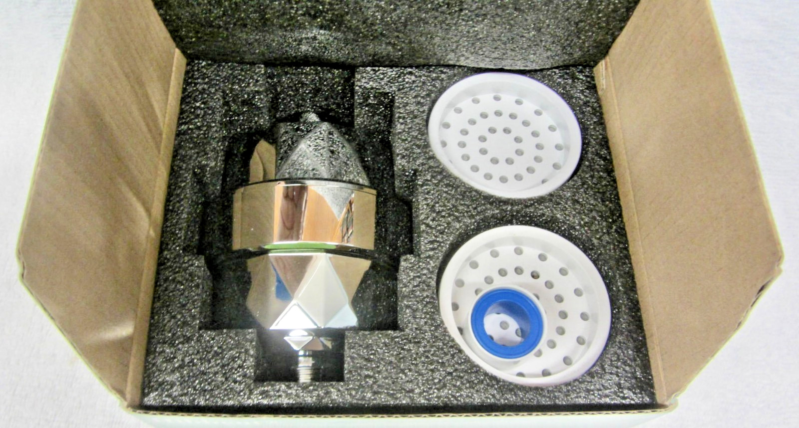 New HIBBENT Shower Filter & Cartridge for Hard Water High Output Chrome Head NIB