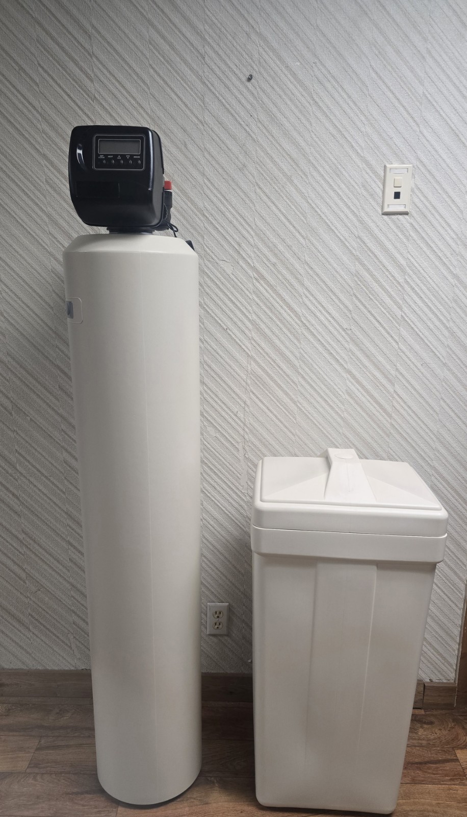 NEW Clack WS1 V1DME Softener Control Unit Water Softener & Bypass & Adapter